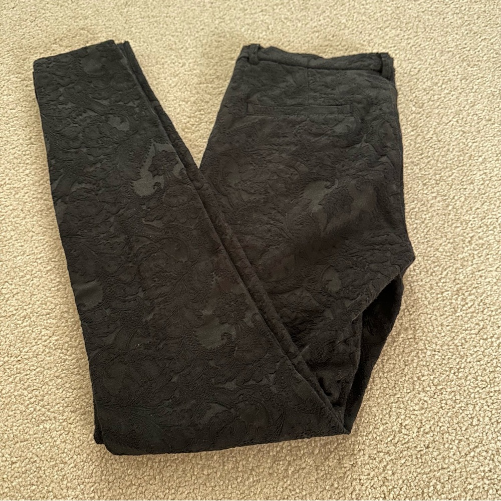 Zara Trafaluc jegging pants lace jacquard with gold buttons